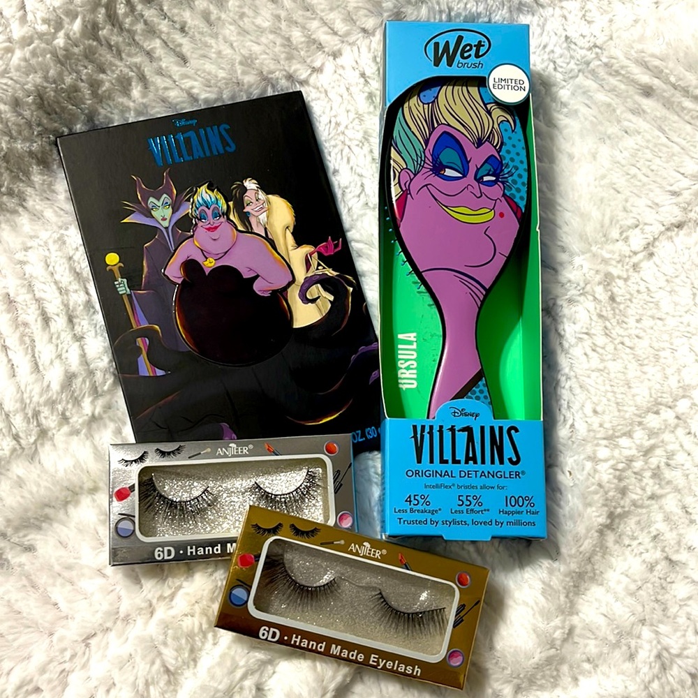 Disney villain Ursula beauty bundle